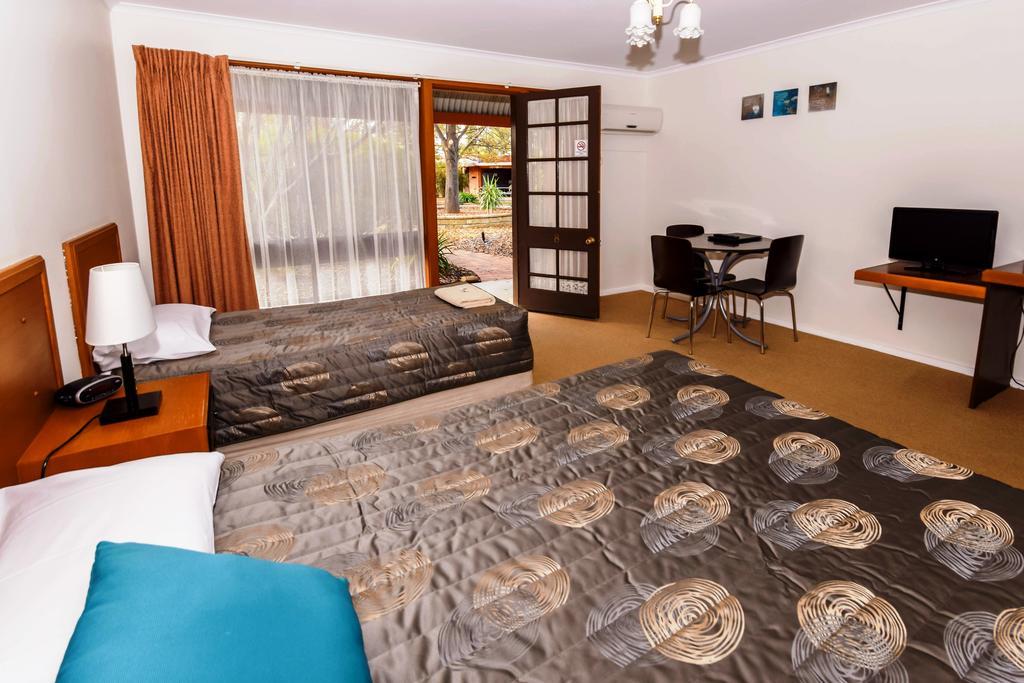 River Country Inn (Adults Only) モアマ エクステリア 写真