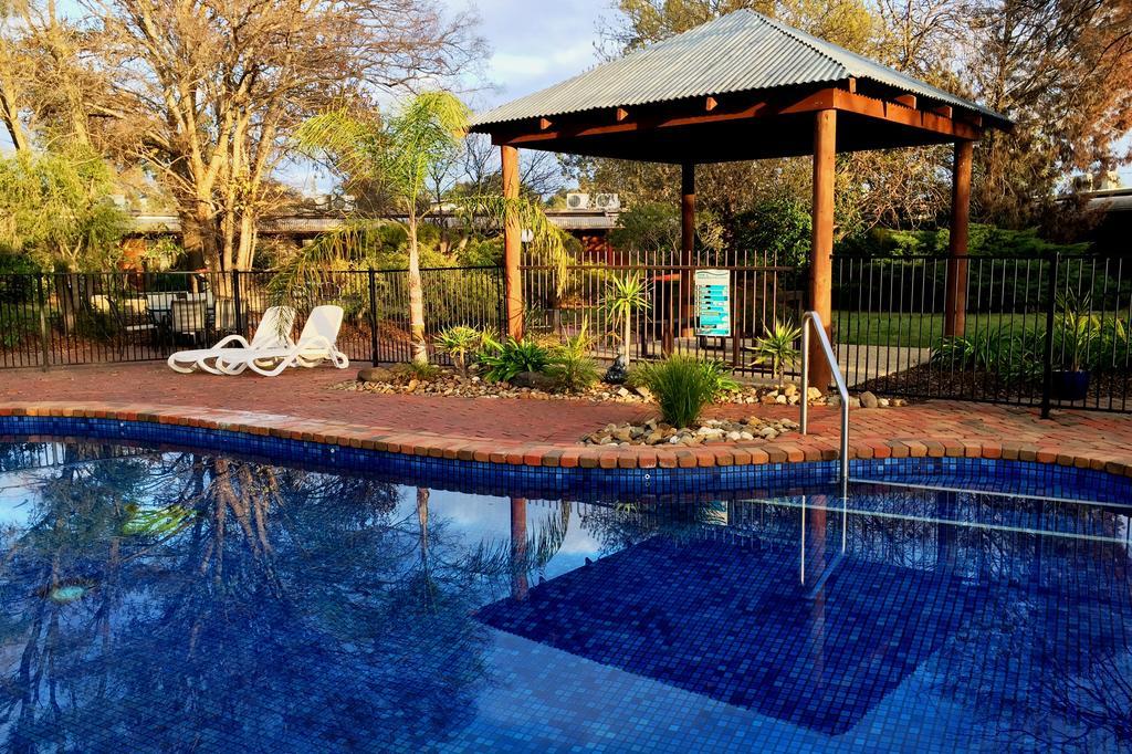River Country Inn (Adults Only) モアマ エクステリア 写真